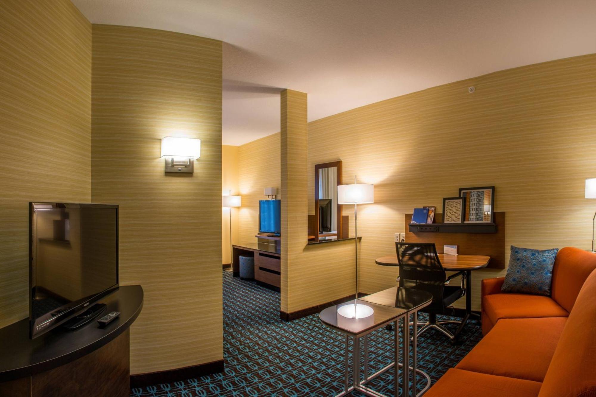Fairfield Inn & Suites By Marriott Элкхарт Экстерьер фото